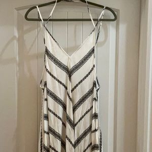 ⭐️Dance & Marvel kerchief hem dress L⭐️